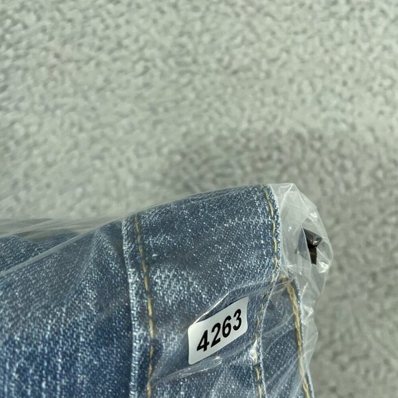 Levi's 505 Shorts Men 42 Blue Medium Wash Regular Fit Denim - Picture 13 of 14